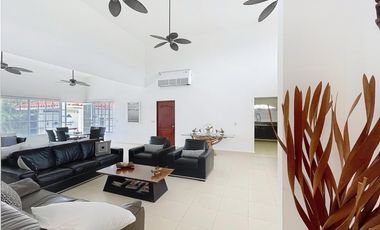 Venta de Casa en Coronado
