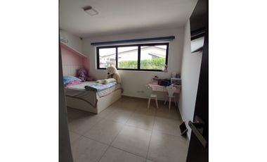 Elegante Residencia en Puerto Madero - COSTA VERDE-LA CHORRERA (CP)