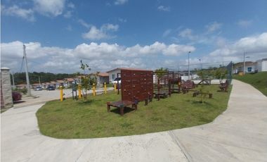 Casa a estrenar en PH Verona-3R-2B-Hato Montaña-Arraiján-CPPP