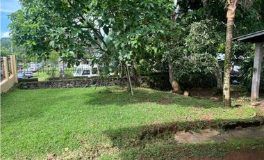 Se Vende Casa y Terreno en el Espino