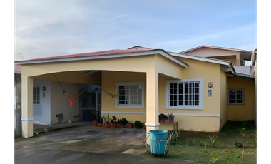 Casa en Urbanización Palma Real - Costa Oeste - La Chorrera (CP)