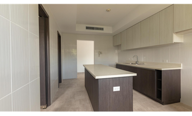 Apartamento en Venta – Penthouse en PH Tucán Country Club