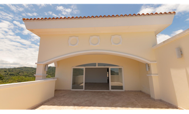 Apartamento en Venta – Penthouse en PH Tucán Country Club