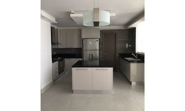 ALQUILO HERMOSO APARTAMENTO AMOBLADO EN OBARRIO, 2 RECAMARAS, 130M2.