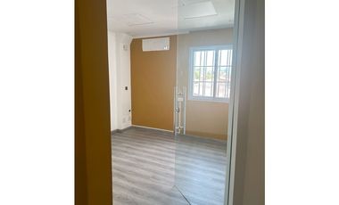 ALQUILER LOCAL BRISAS DEL GOLF