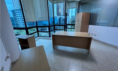 ALQUILER OFICINA OBARRIO DE OPORTUNIDAD (EC)