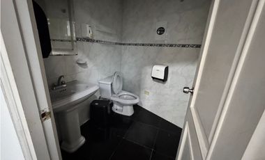 ALQUILER OFICINA OBARRIO DE OPORTUNIDAD (EC)