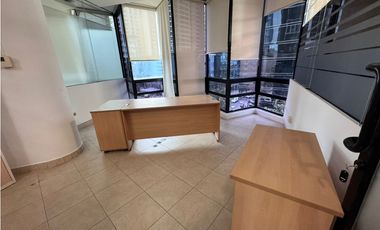 ALQUILER OFICINA OBARRIO DE OPORTUNIDAD (EC)