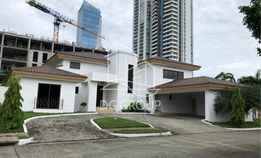 Venta de Casa en Costa del Este