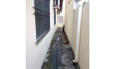 VENTA CASA CHANIS CASA BLANCA