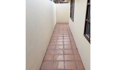 VENTA CASA CHANIS CASA BLANCA