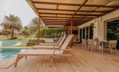 VENTA CASA PLAYA ESCONDIDA