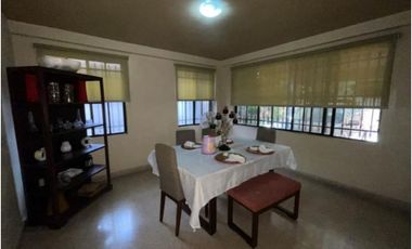 VENDO CASA UNIFAMILIAR DE DOS PLANTAS EN VILLA CACERES