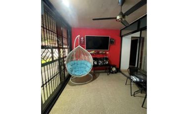 VENDO CASA UNIFAMILIAR DE DOS PLANTAS EN VILLA CACERES