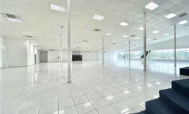 LOCAL EN ALQUILER PLAZA CONQUISTADOR - FORTUNA | VILLA LUCRE