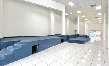 LOCAL EN ALQUILER PLAZA CONQUISTADOR - FORTUNA | VILLA LUCRE