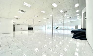 LOCAL EN ALQUILER PLAZA CONQUISTADOR - FORTUNA | VILLA LUCRE
