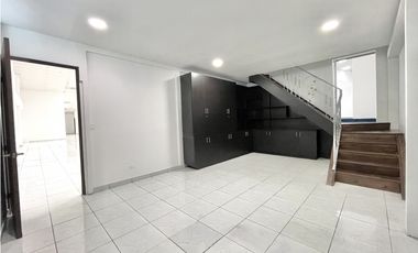 LOCAL EN ALQUILER PLAZA CONQUISTADOR - FORTUNA | VILLA LUCRE
