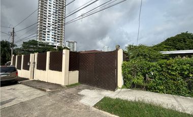 CASA EN VENTA EN EL CARMEN