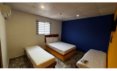 Se alquila hostal en Pedasí.