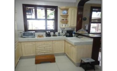 CASA EN VENTA EN LAS CUMBRES