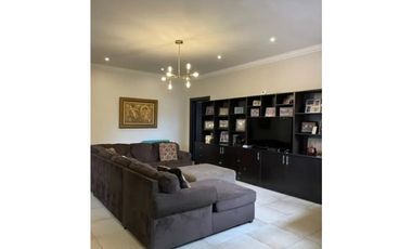 VENTA CASA CLAYTON VILLAGE