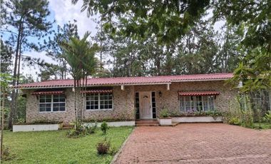 Venta de Casa en Altos de Cerro Azul
