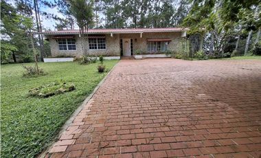 Venta de Casa en Altos de Cerro Azul