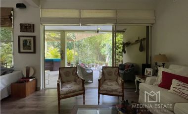 VENTA CASA EMBASSY GARDENS CLAYTON