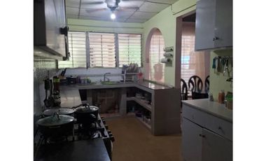 VENTA CASA VILLA LUCRE ALTOS DE LA PULIDA