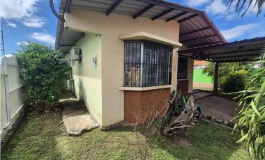 Venta de Casa en Villa Lucre