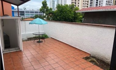 VENTA CASA 12 DE OCTUBRE