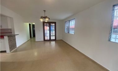 VENTA CASA 12 DE OCTUBRE