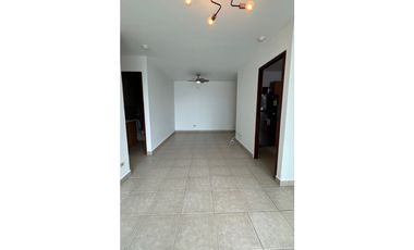 ALQUILO APARTAMENTO EN COSTA DEL ESTE, 3 RECAMARAS, LINEA BLANCA.