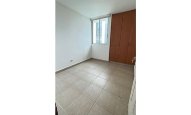 ALQUILO APARTAMENTO EN COSTA DEL ESTE, 3 RECAMARAS, LINEA BLANCA.