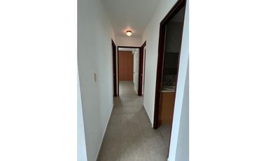 ALQUILO APARTAMENTO EN COSTA DEL ESTE, 3 RECAMARAS, LINEA BLANCA.