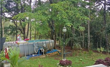 Venta de una Amplia Casa en Cerro Azul