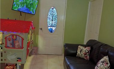 Venta de una Amplia Casa en Cerro Azul