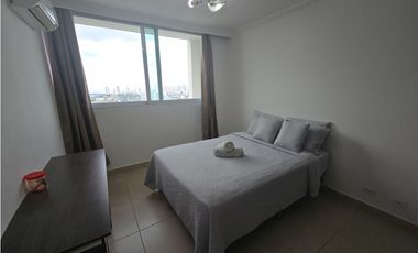 Alquiler de Apartamento en PH Kings Park, Condado del Rey