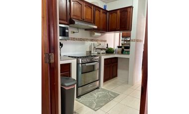 Venta de casa amoblada en Urb. Los Perales - Monagrillo