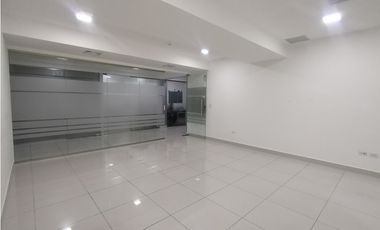 ALQUILER OFICINA AVENIDA BALBOA CP