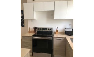 Se Vende Apartamento en Playa del Sol – $250,000.00