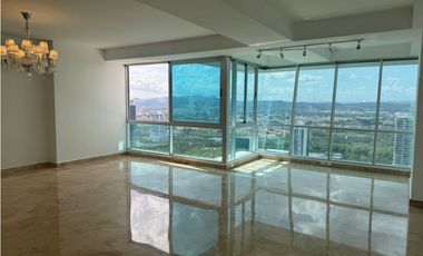 ALQUILO APARTAMENTO EN COSTA DEL ESTE, 234M2, 3 RECAMARAS.