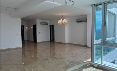 ALQUILO APARTAMENTO EN COSTA DEL ESTE, 234M2, 3 RECAMARAS.