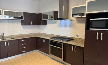 ALQUILO APARTAMENTO EN COSTA DEL ESTE, 234M2, 3 RECAMARAS.