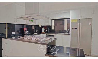 Venta de Casa de Lujo en Albrook, Panamá