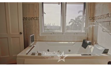 Venta de Casa de Lujo en Albrook, Panamá