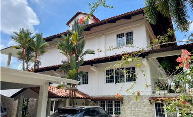 Venta de Casa de Lujo en Albrook, Panamá