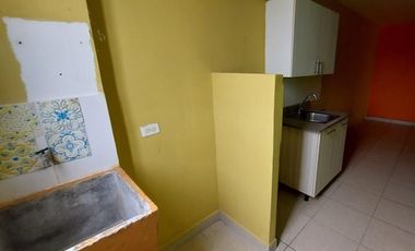 Se vende apartamento en Rana de Oro-Pedregal.