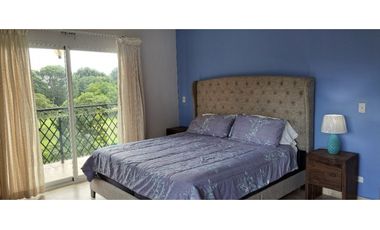 AMPLIO apartamento de lujo PH El Alcazar De Coronado